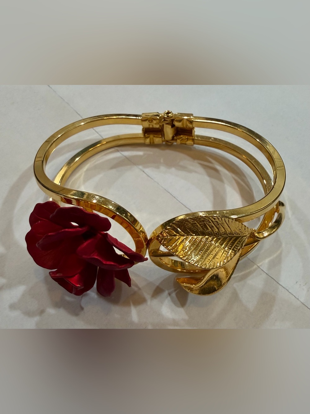 Vintage 80s Cerrito Gold Toned Ruby Red Rose Cuff Bracelet